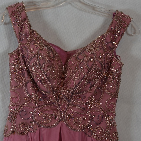 Beaded/Sequined/Rhinestone Gown SZ 2 by Colette Mon Cheri - Picture 7 of 12